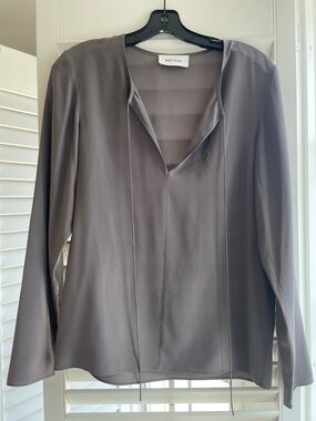 Matteau Slate Gray Long-Sleeve V-Neck Blouse